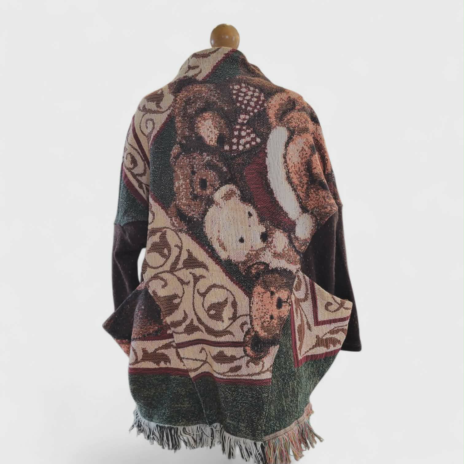 Chandail poncho ARTE